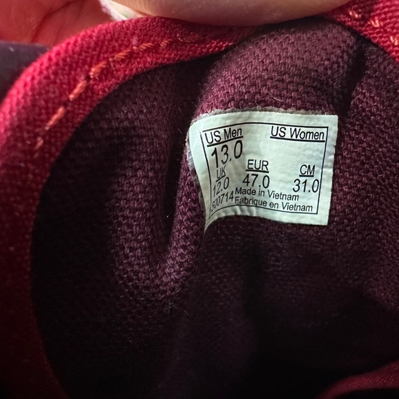 Vans Era Canvas Red Gum Sole Men's 13 - Picture 4 of 7